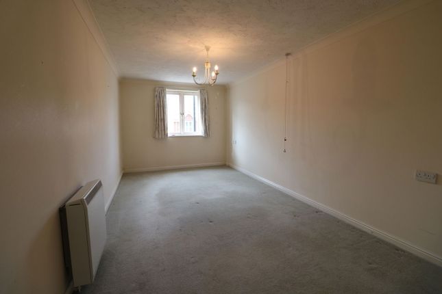 Goodrich Court,Flat 43, Gloucester Road, Ross-on-wye photo 4
