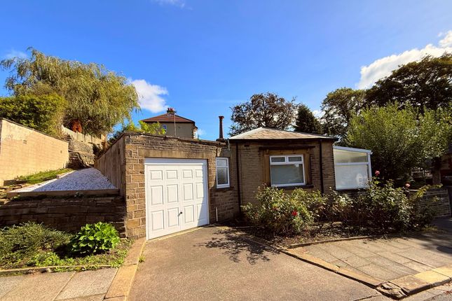 2-bed house on Willowfield Lodge Rochdale Road, Halifax, £235,000
