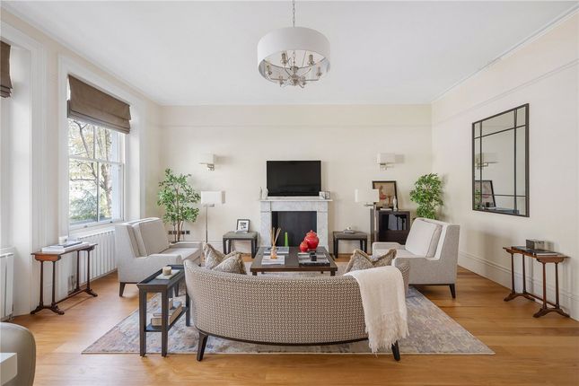 Flat 2, 73, Cornwall Gardens, London photo 2