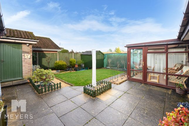 46, Acacia Avenue, Verwood photo 3
