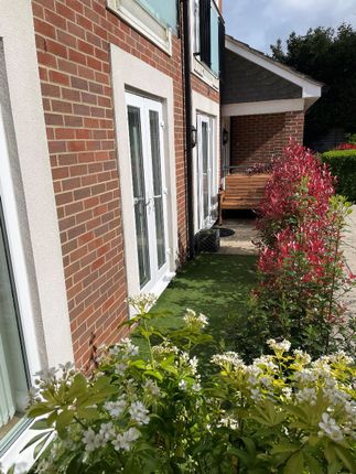 Flat for sale in Flat, Rondor Court, Portsmouth Road, Horndean, Waterlooville