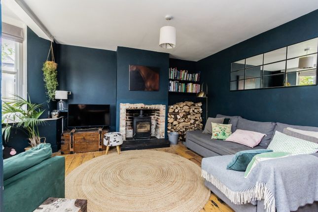 3 Norman Villas, Cranbrook Road, Hawkhurst photo 2