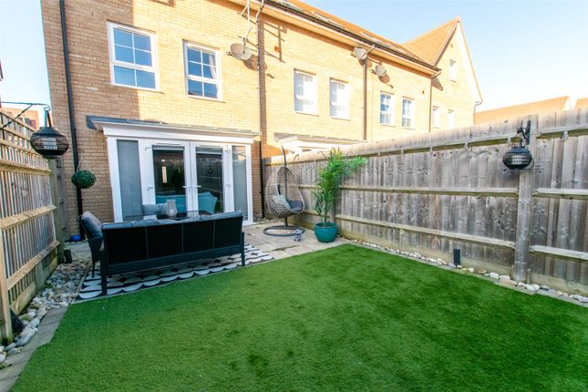 End terrace house for sale in Money Mead, Dunstable, Bedfordshire