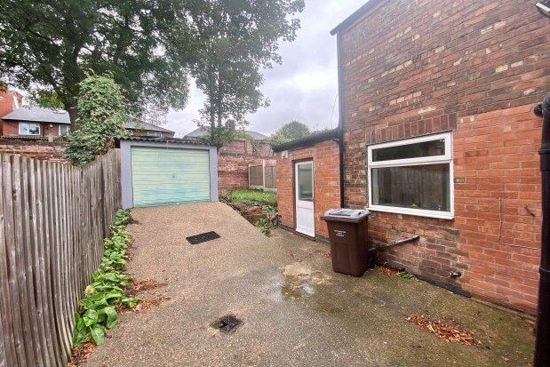 Semi-detached house to rent in Allington Avenue, Nottingham