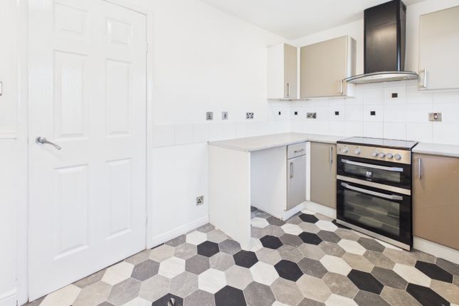 Kerrystone Court, Dundee, DD4 8XJ, Dundee photo 5