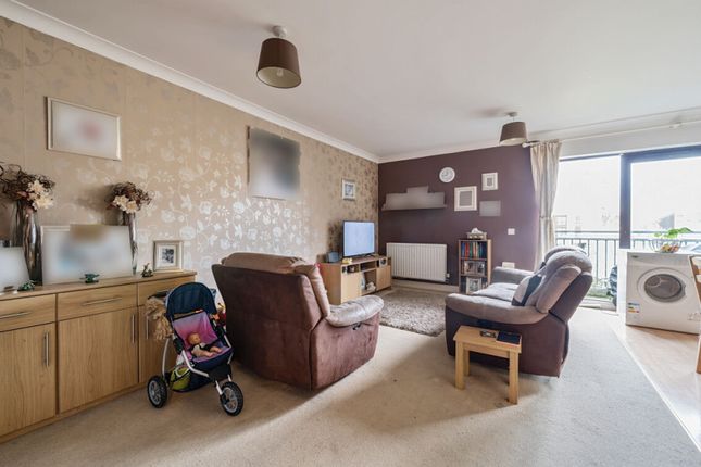 Flat for sale in Davis Way, Sidcup