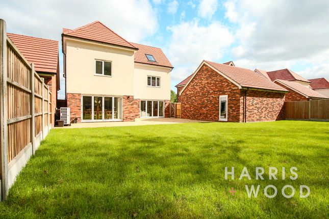 4 Ash View, Takeley, Essex photo 4