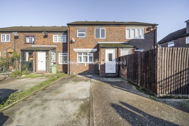 24, Ropemaker Road, London photo 4