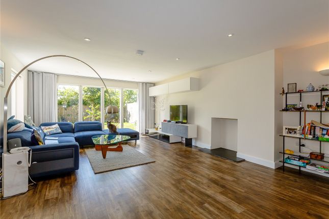 1, Cresswell Close, Cambridge photo 4