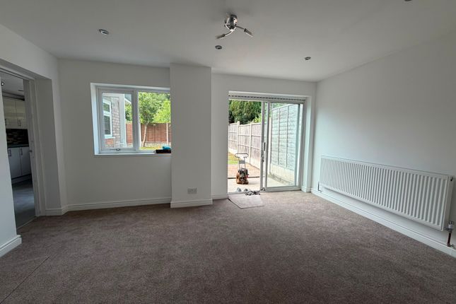 79, Walcot Drive, Birmingham photo 3