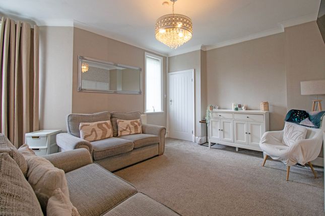 17 Lime Tree Avenue, Gainsborough photo 4