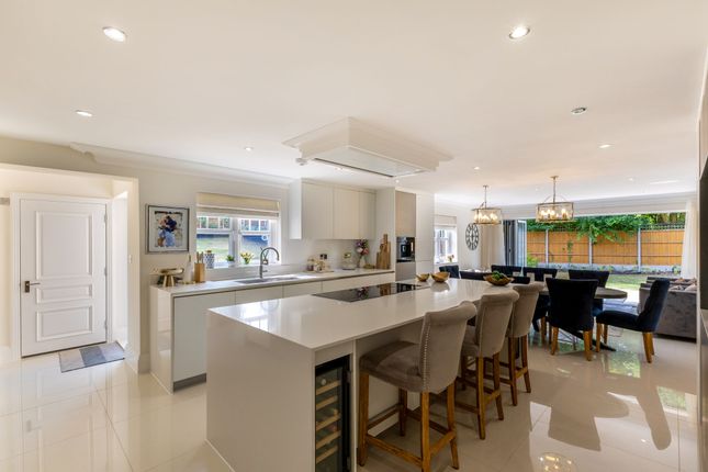Bridgeway Mansion, Heather Lane, Hook photo 4
