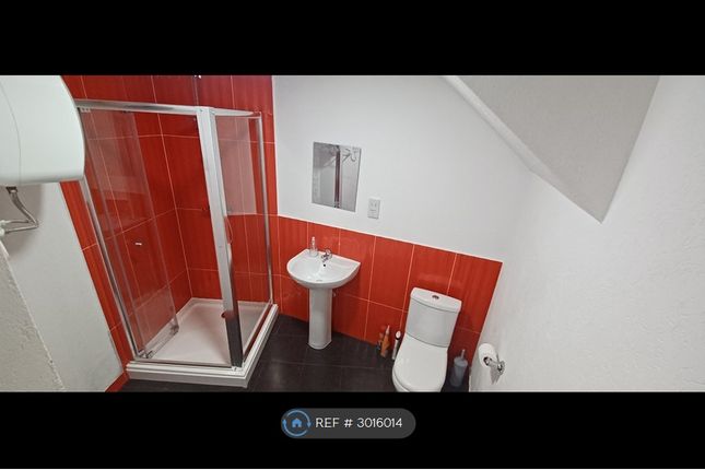 Furnished Studio  Percy St, Stoke-On-Trent photo 4