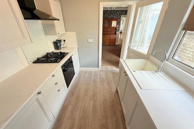 10, Elm Road, Great Yarmouth photo 4