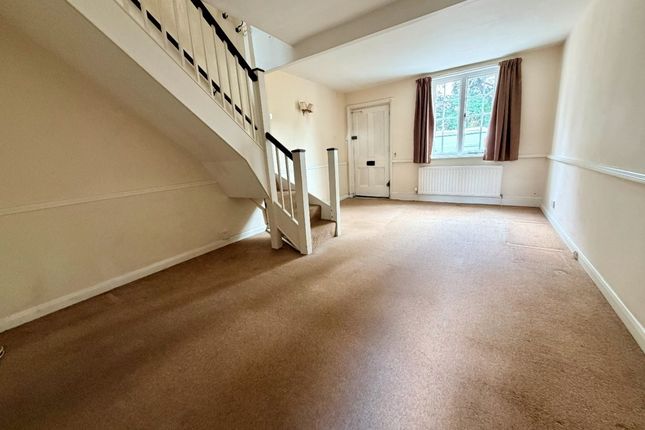 4, Oakland Terrace, Hartley Wintney photo 3