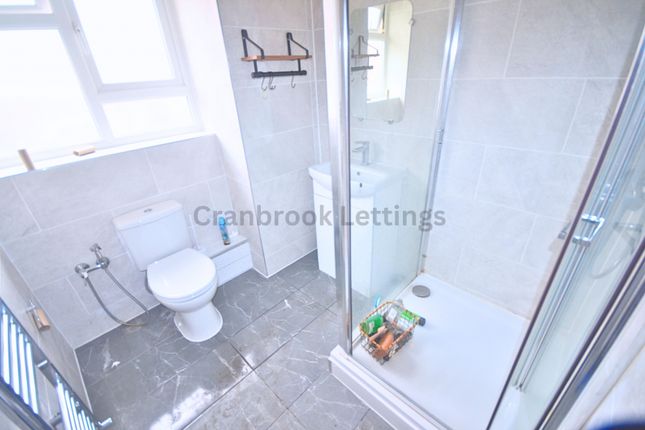 5 Alfred House, Tennyson Avenue, London photo 4
