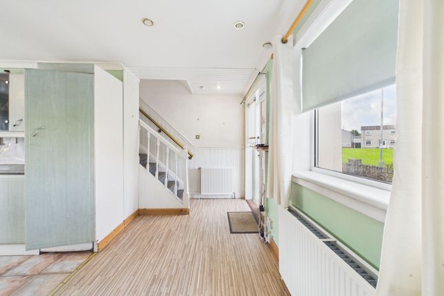 12 Iona Path, Glasgow photo 4
