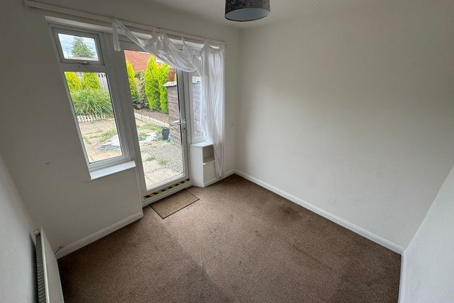 11, Willowdale, HULL photo 4