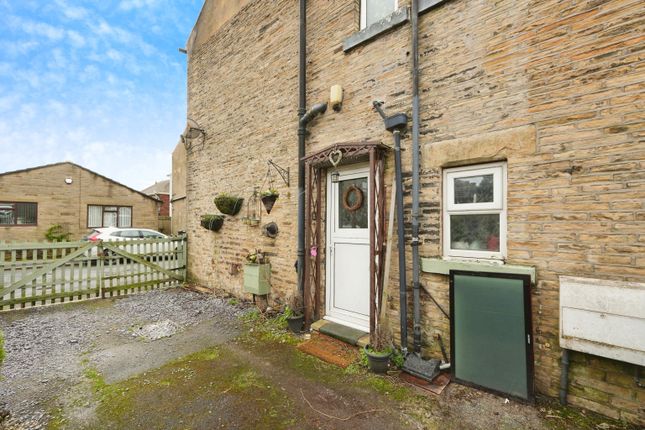 End terrace house for sale in Tanner Street, Liversedge