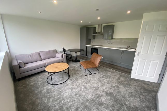 G13, Yeadon House, Green Lane, LEEDS photo 2