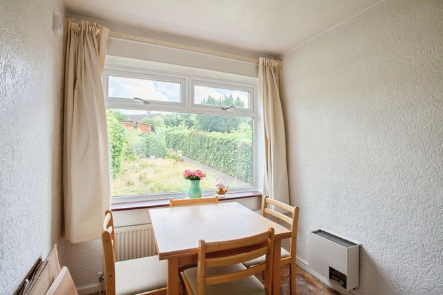 1, Orchard Crescent, South Yorkshire photo 4