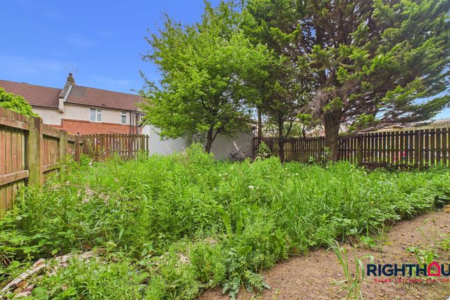 11 Ringwood Road, Bradford photo 4