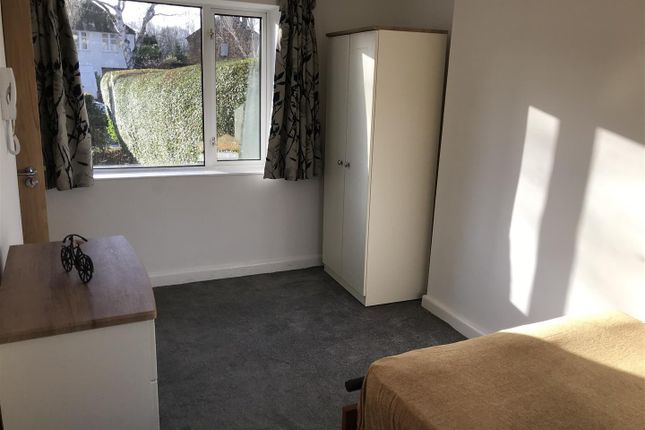 Room 1, 19 Radegund Road, Cambridge photo 2