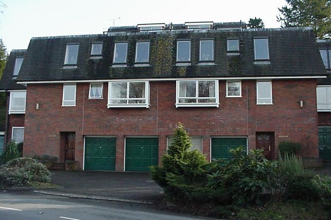 Thumbnail Maisonette to rent in Priory Road, Forest Row