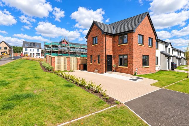 3-bed semi-detached on Dalzell Park, Glenrothes, £210,000