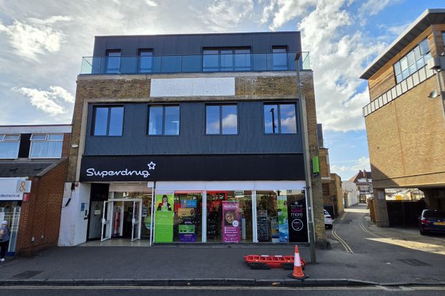 15 & 15a, Station Road, Ashford photo 3