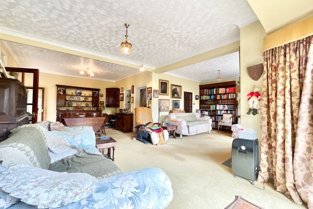The Crescent Pinewood Drive, Market Drayton photo 2