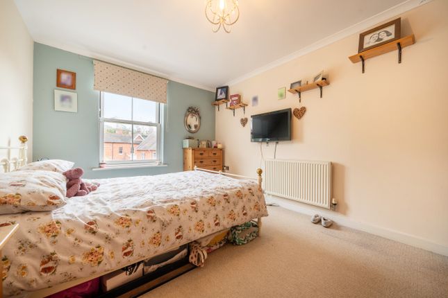 Flat Nine, Stephensons Place, Bury St Edmunds photo 3