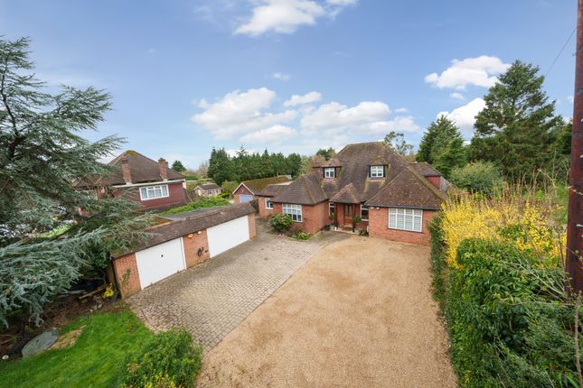 Thumbnail Detached house for sale in Wood Lane, Iver Heath