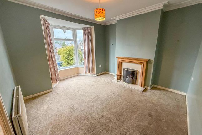 83, Windsor Road, Buxton photo 2