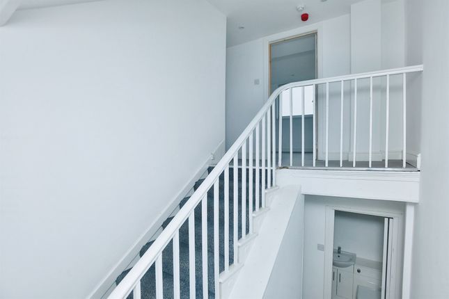 Penthouse for sale in Victoria Place, Stonehouse, Plymouth