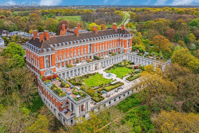 Thumbnail Flat for sale in Star And Garter House, Richmond, Surrey