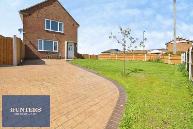 76, Thirlmere Road, Chesterfield photo 2