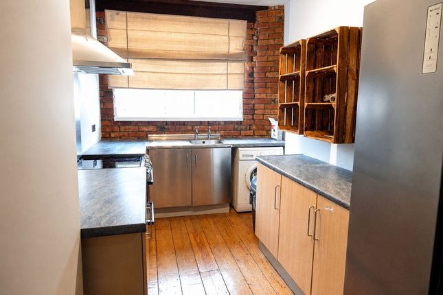 Flat 4 Wroxall House, High Street, Ventnor photo 3