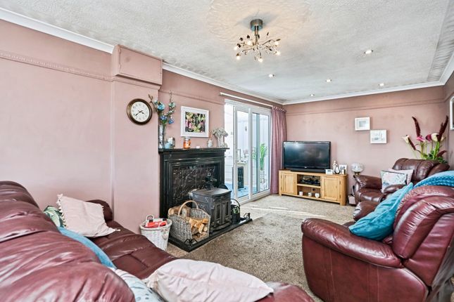 19 Top Field,, Severnside, Bridgnorth photo 3