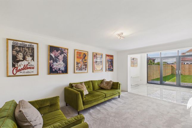 8, Winston Crescent, Sunderland photo 3
