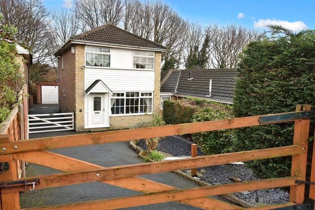 3-bed house on 9, Woodhall Drive, Leeds, £310,000