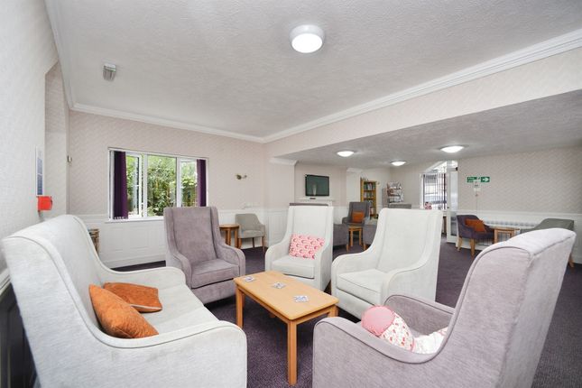 Property for sale in Nizells Avenue, Hove