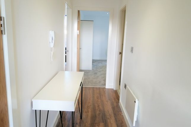 Flat to rent in Lower Broughton Road, Salford