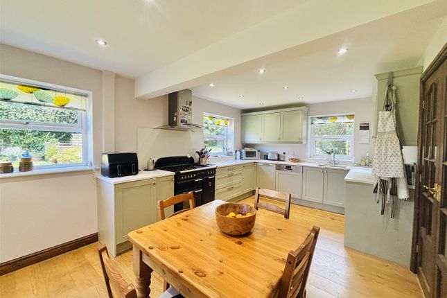 Heath Cottage, The Heath, Glossop photo 3