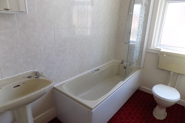 66, Manchester Road, Blackpool photo 4