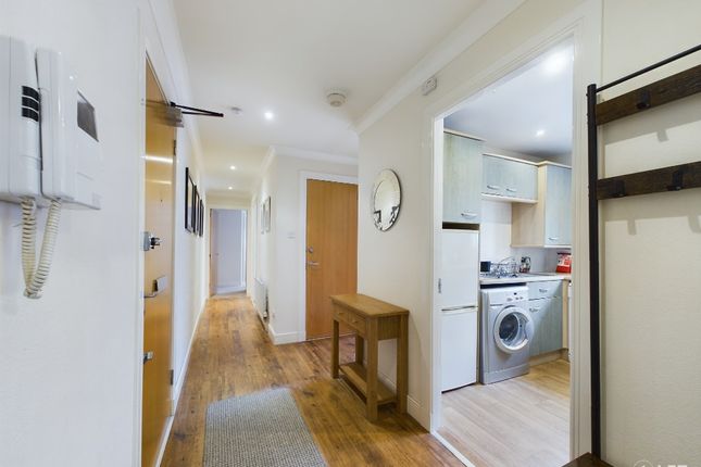 Flat to rent in Gentle's Entry, Old Town, Edinburgh EH8