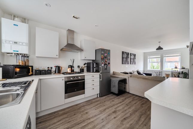 1369594-11-68F914528A06E