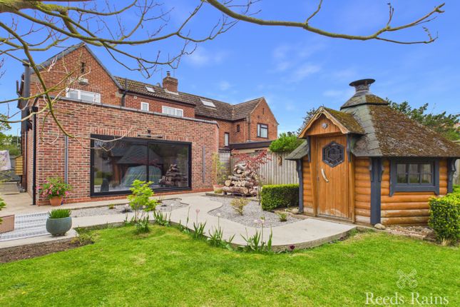 123, Main Road, Hull photo 3
