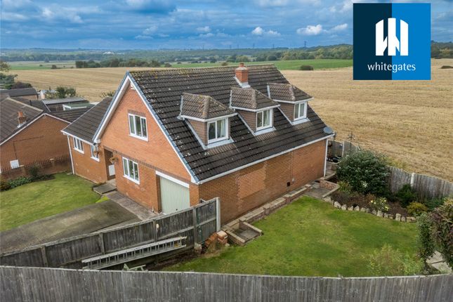 5-bed bungalow on 17, Barton Way, Pontefract, £350,000