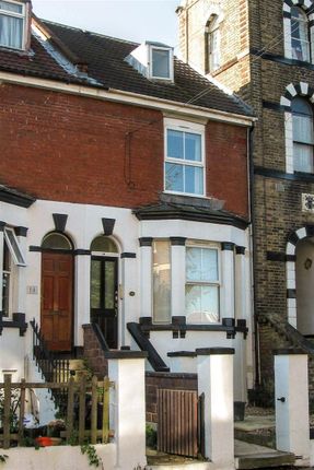 1 Bed Flat To Rent In Cottage Grove Southsea Po5 Zoopla